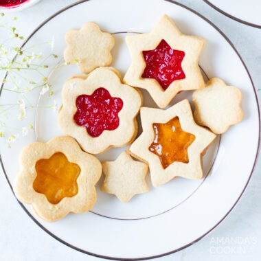 linzer cookies on a plate