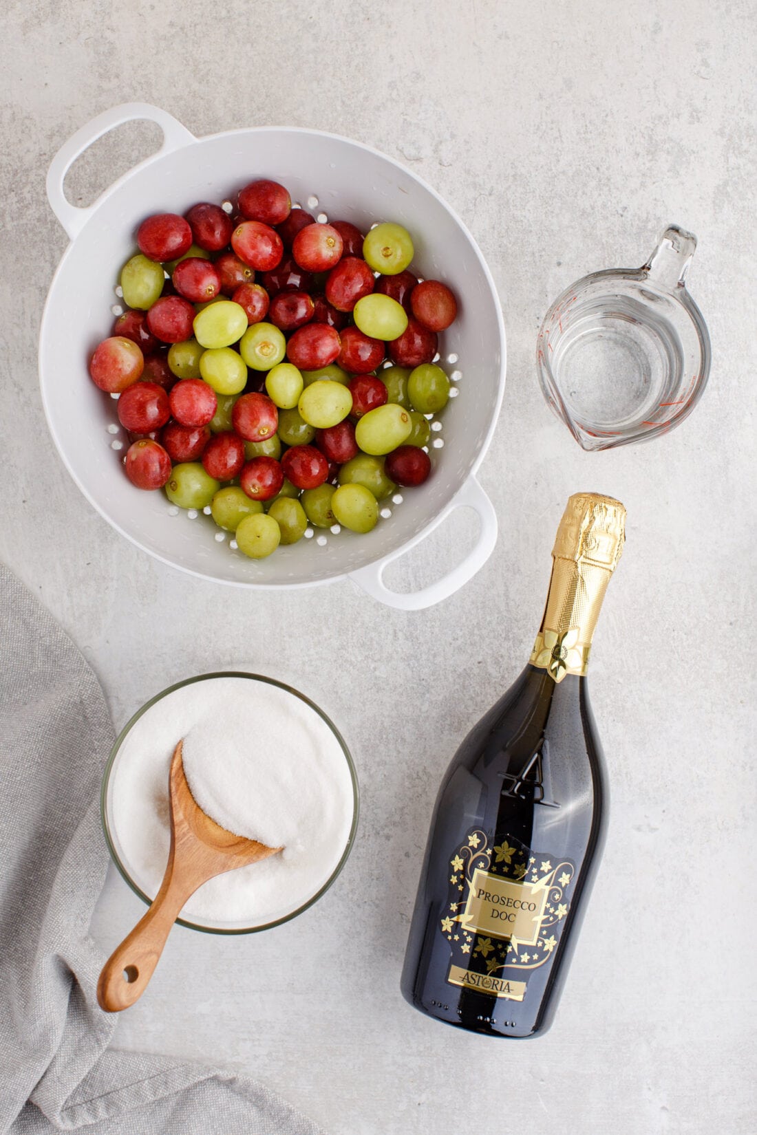 ingredients for Prosecco Vodka Grapes